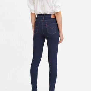 Levi’s 720 High Rise Super Skinny Womens Jeans